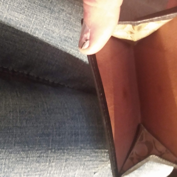 Coach wallet - Picture 4 of 4